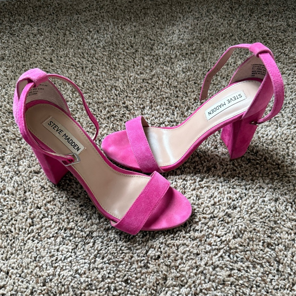 Steve Madden Fuchsia Block Heel Sandals